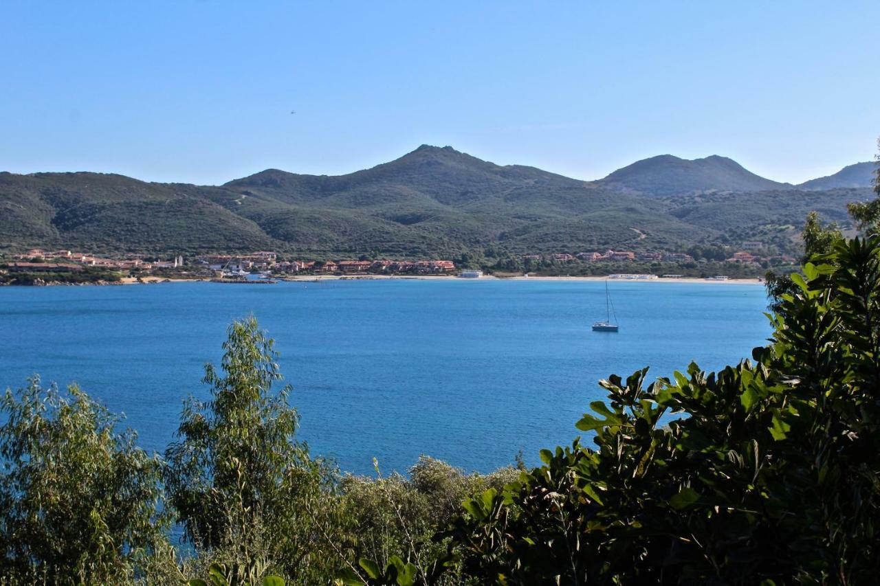 Casa Vacanze Il Cisto - Golfo Di Marinella Villa Porto Rotondo Exterior photo